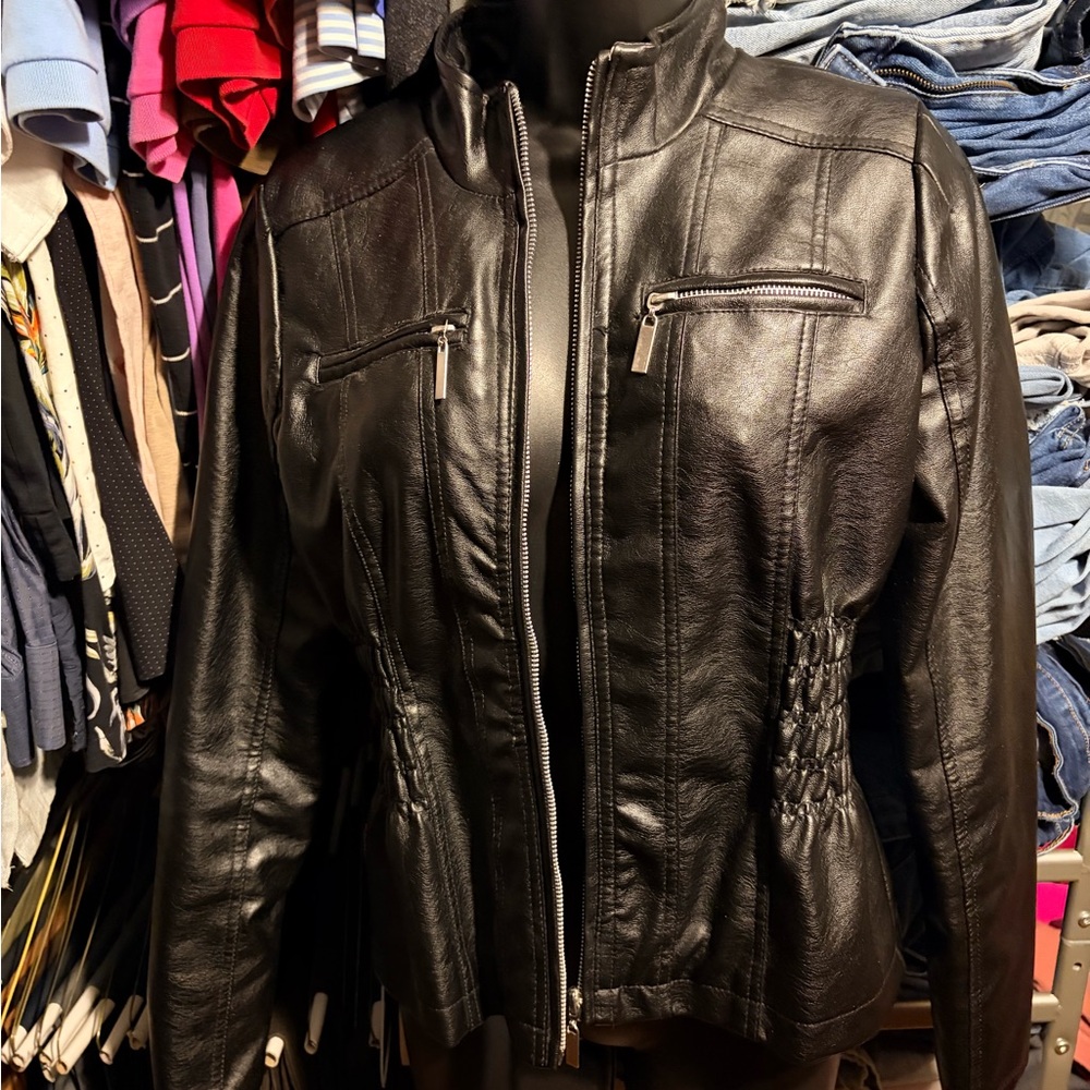 New Look Black Leather Jacket with Zipper Details